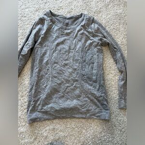 Lululemon Swiftly Tech long sleeve shirt